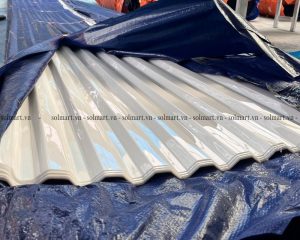 tôn nhựa lấy sáng lợp mái màu trắng sữa solmart
