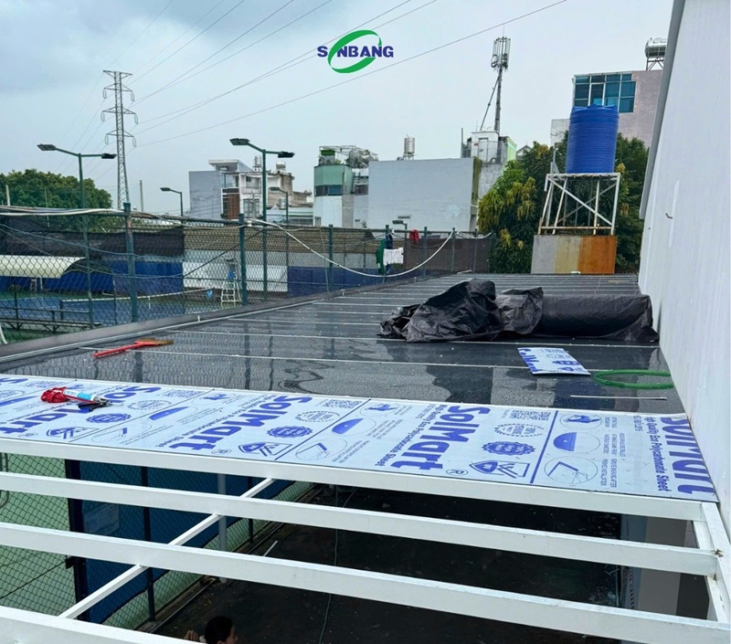 Tấm poly đặc 3mm SolMart chính hãng chống UV Tấm poly đặc 3mm SolMart chính hãng chống UV