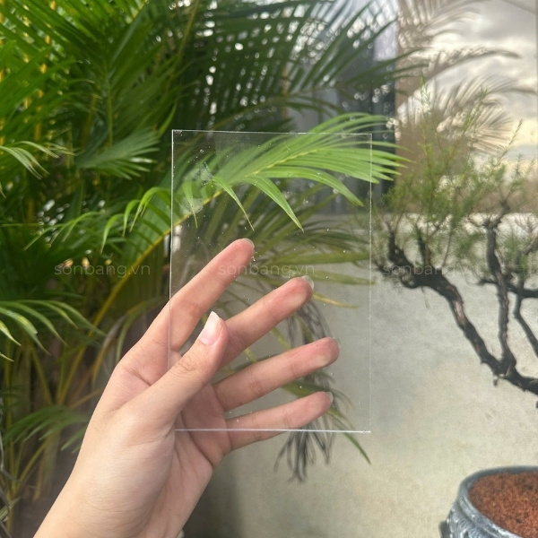 Độ trong suốt Poly thực tế 