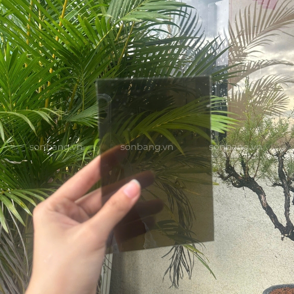 Tấm Polycarbonate đặc 3mm màu trà