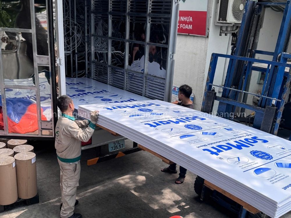 Các hoạt động tại xưởng Sơn Băng