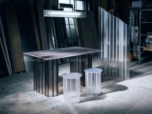 Ung dung cua polycarbonate rong 1 7 Poly rỗng được ứng dụng làm bàn ghế độc đáo