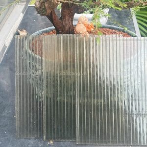 tam poly rong 4mm 6