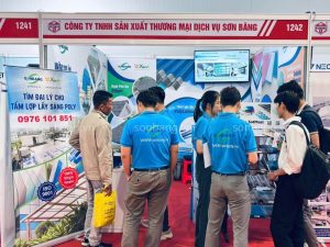 trien lam Vietbuild Ho chi minh 6 Khách tham quan gian hàng của Sơn Băng tại triển lãm Vietbuild