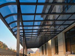 Mái che Poly đẹp, lấy sáng tốt 