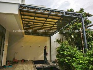  Khả năng lấy sáng trên thực tế của Poly màu trà 