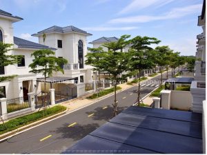 Thành quả thực tế sau khi đã thi công mái che Poly 