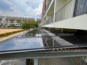 Thành quả thực tế mái che Poly màu trà tại SwanBay Đồng Nai