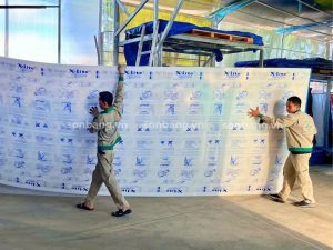 Ưu điểm trong lượng nhẹ của tấm nhựa Polycarbonate rỗng